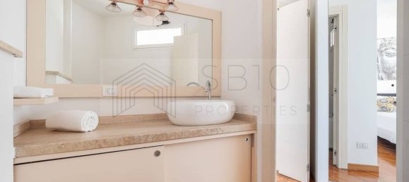 2 bedrooms Apartment in Milan, Italy No. 332171 22