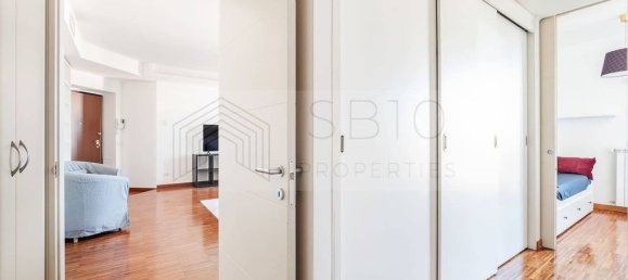 2 bedrooms Apartment in Milan, Italy No. 332171 12