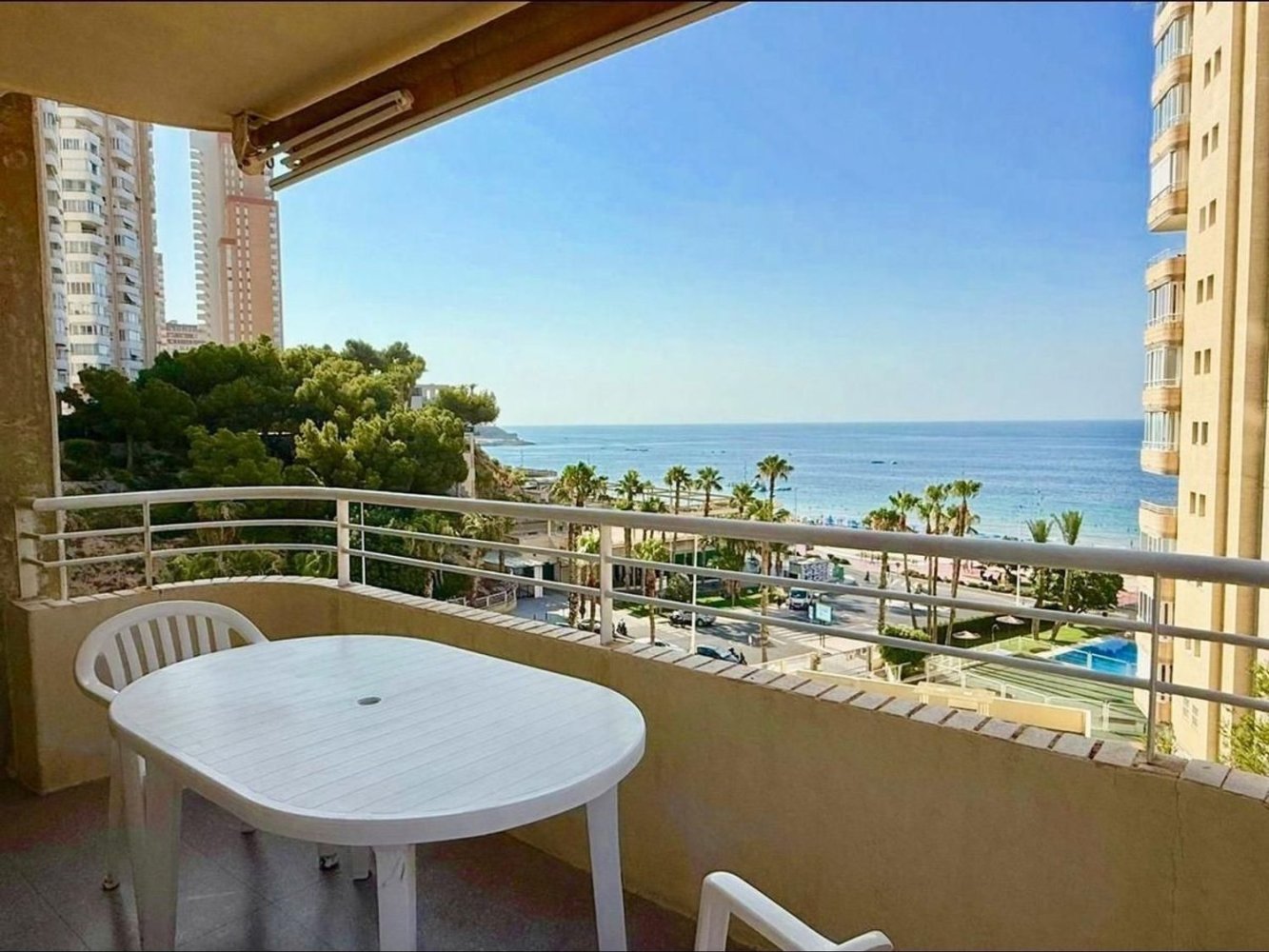 Квартира с 3 спальнями в Бенидорм, Испания № 191603