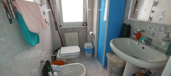 Квартира с 2 спальнями в Чинизелло Бальсамо, Италия № 272571 19