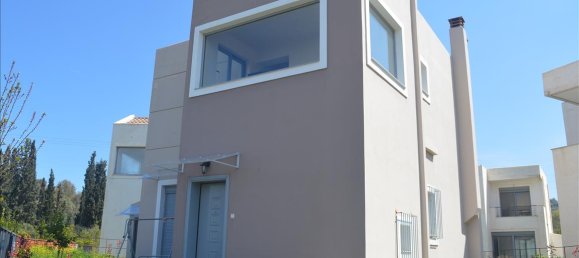 2 bedrooms Property in Evrostina, Greece No. 6788 4