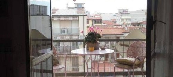 Пентхаус с 5 комнатами в Виареджо, Италия № 115718 11