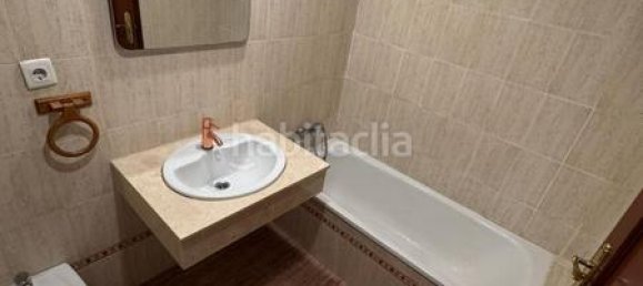 2 bedrooms Apartment in Marbella, Spain No. 76898 2