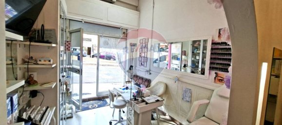 1-salle Propriété commerciale à Cagliari, Italy No. 330922 6