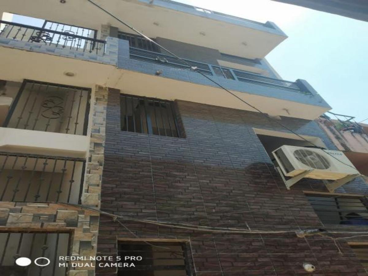 2 bedrooms House in Chandigarh, India No. 18583