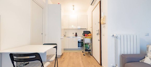 1 bedroom Apartment in Milan, Italy No. 316564 3