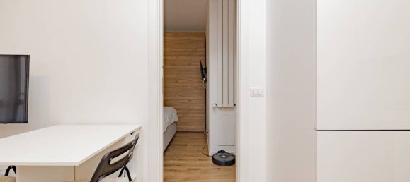 1 bedroom Apartment in Milan, Italy No. 316564 9