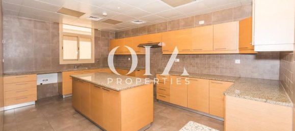 5 bedrooms Villa in Khalifa City, UAE No. 17303 9