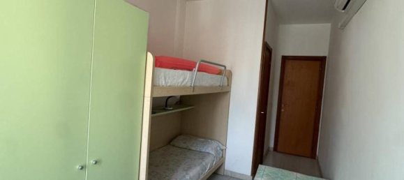 Apartamento de 6 habitaciónes en Porto San Giorgio, Italy No. 4753 42