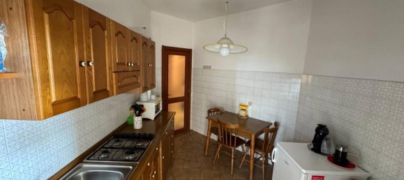 Apartamento de 6 habitaciónes en Porto San Giorgio, Italy No. 4753 21