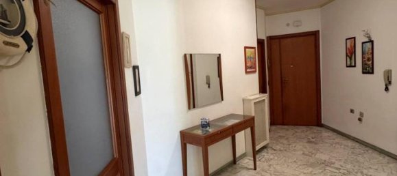 Apartamento de 6 habitaciónes en Porto San Giorgio, Italy No. 4753 14