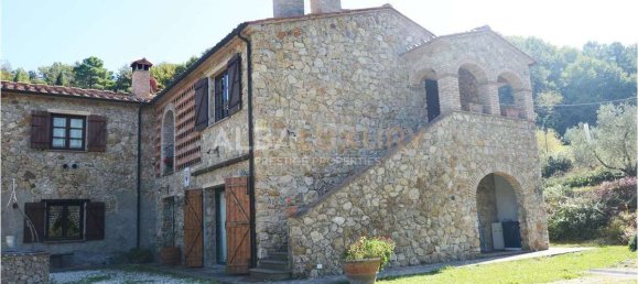 7 Schlafzimmer Villa in Chianni, Italy, Nr. 124991 4