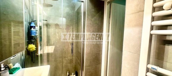 Apartamento T2 em Rozzano, Italy N.º 311130 6