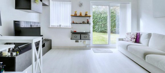 1 bedroom Apartment in Watford, United Kingdom No. 4727 3