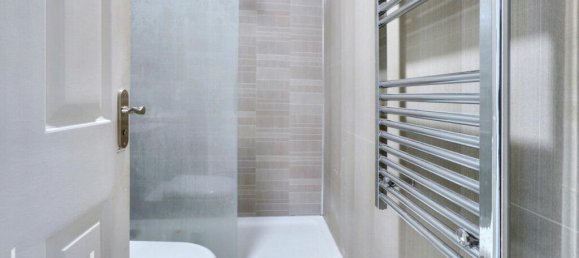 1 bedroom Apartment in Watford, United Kingdom No. 4727 6