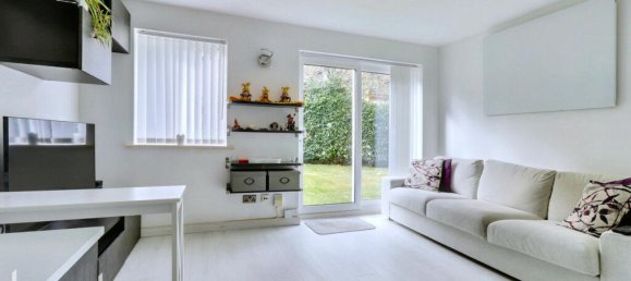 1 bedroom Apartment in Watford, United Kingdom No. 4727 2