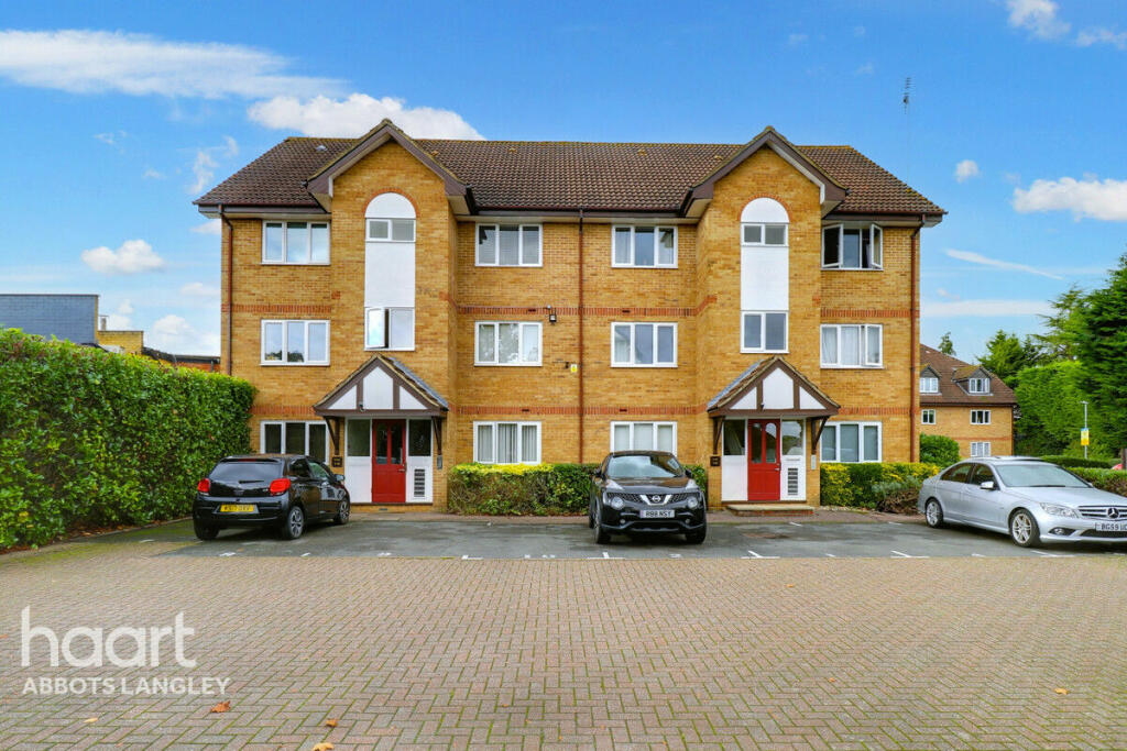 1 bedroom Apartment in Watford, United Kingdom No. 4727