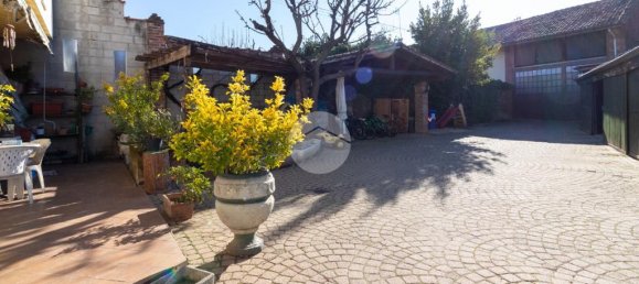 3 bedrooms House in Piossasco, Italy No. 287103 2