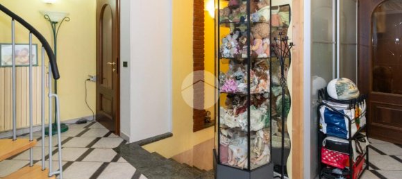 3 bedrooms House in Piossasco, Italy No. 287103 27