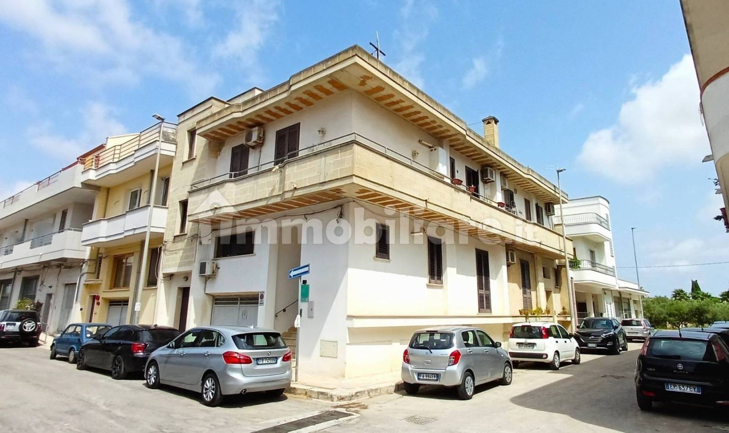 2 bedrooms Apartment in Oria, Italy No. 340547