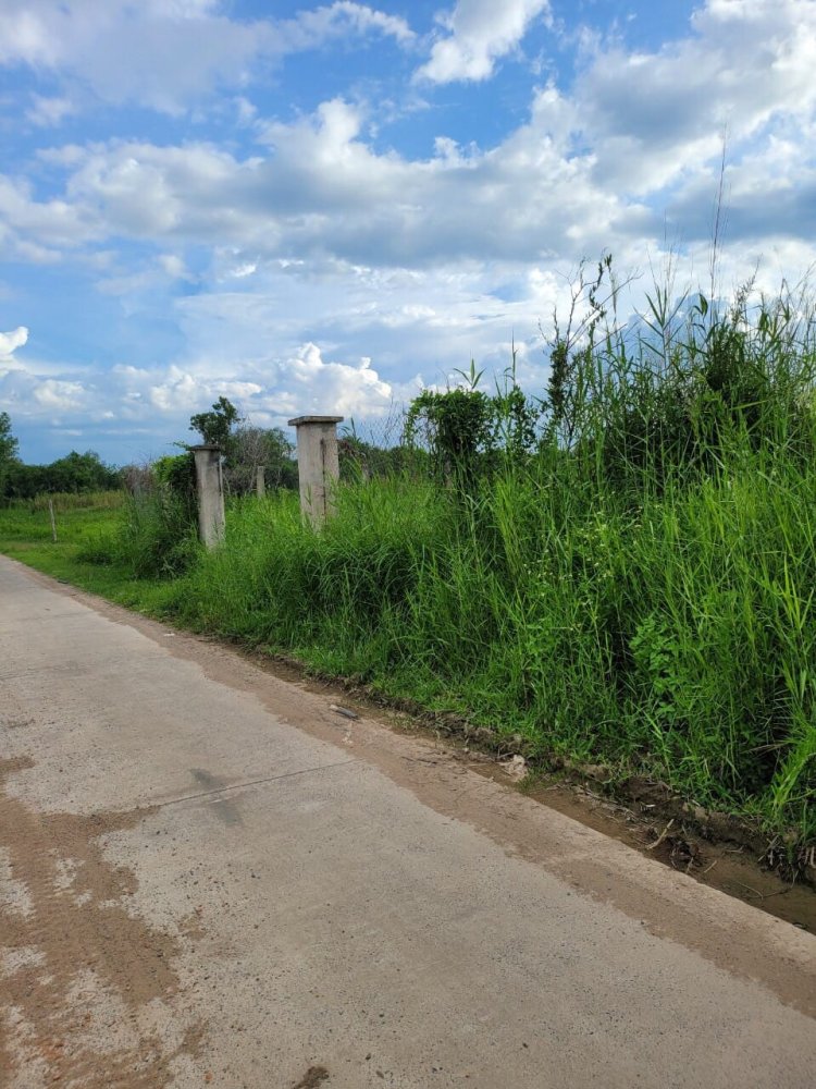 Terreno em Nha Be, Vietnam 2940 m² N.º 13380