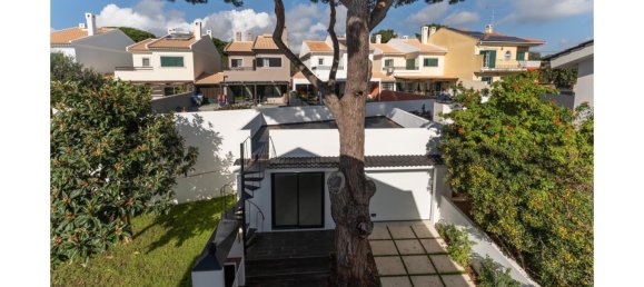 4 bedrooms Villa in Cascais, Portugal No. 104113 20