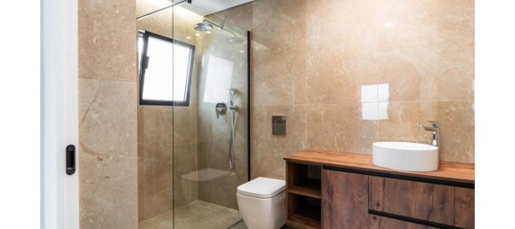 4 bedrooms Villa in Cascais, Portugal No. 104113 40