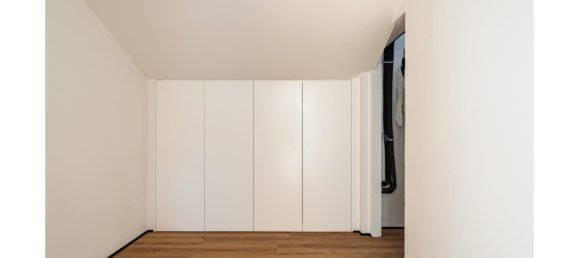 4 bedrooms Villa in Cascais, Portugal No. 104113 16