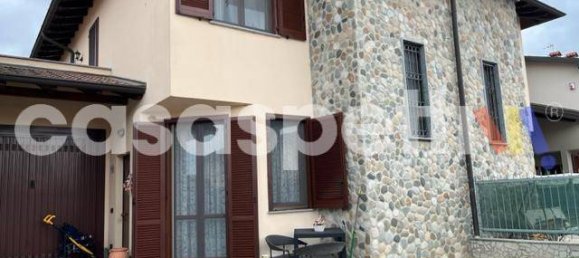 3 Schlafzimmer Villa in Magherno, Italy, Nr. 314299 2