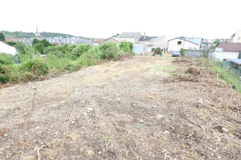 Terrain à Fontoy, France 767m² No. 267612