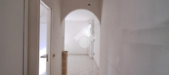 1 Schlafzimmer Wohnung in Magenta, Italy, Nr. 378863 12