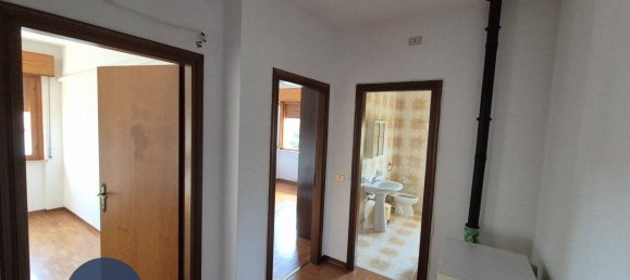 2 bedrooms Apartment in Udine, Italy No. 380507 10