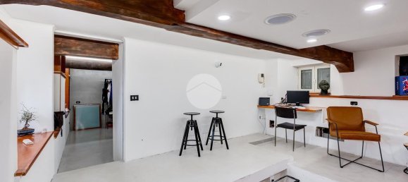 3 rooms Apartment in Rome, Italy No. 36315 12