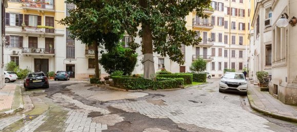 3 rooms Apartment in Rome, Italy No. 36315 34