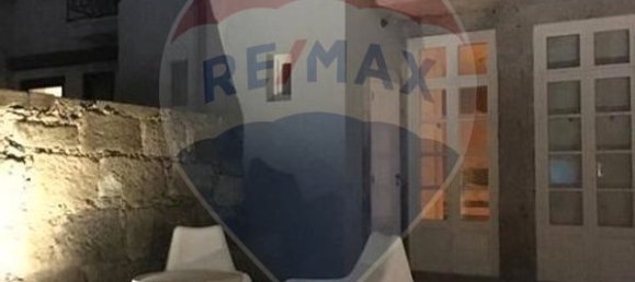 9 bedrooms Building in Porto, Portugal No. 136460 8