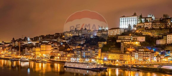 9 bedrooms Building in Porto, Portugal No. 136460 43