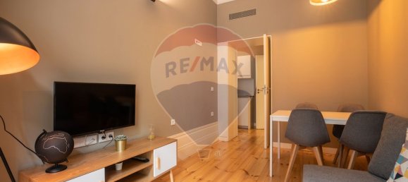 9 bedrooms Building in Porto, Portugal No. 136460 24