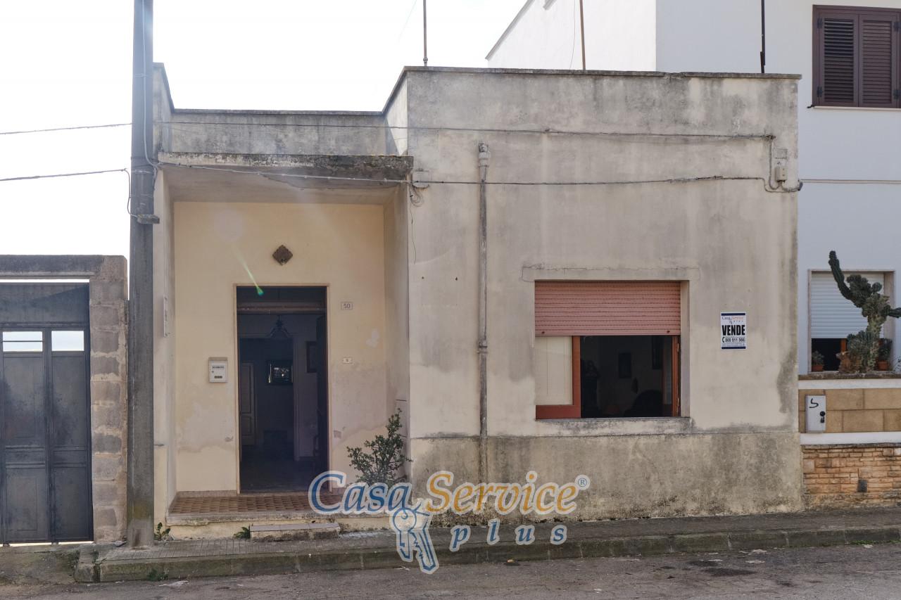 3 rooms House in Taviano, Italy No. 230806