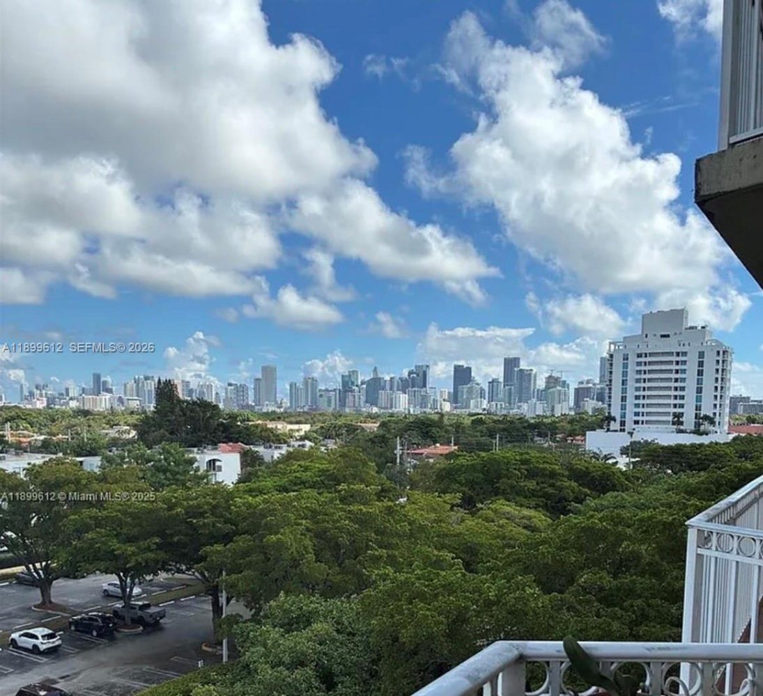 2 dormitorios propiedad comercial en venta en Miami, Miami-Dade, Florida, USA № 615893