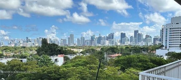 2 dormitorios propiedad comercial en venta en Miami, Miami-Dade, Florida, USA № 615893 14