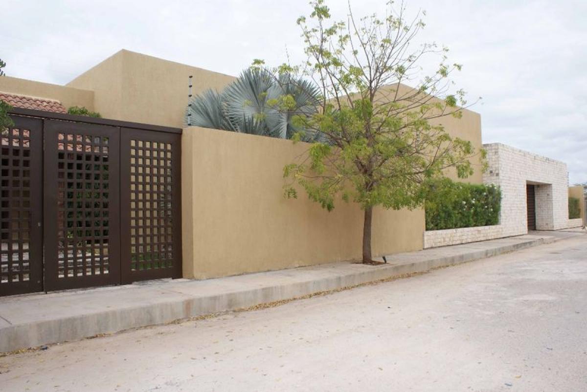 4 chambres Maison à Merida, Mexico No. 74350