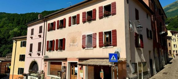 7 bedrooms House in Ferrara di Monte Baldo, Italy No. 377668 24