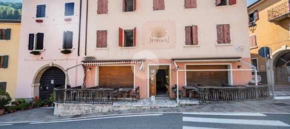 7 bedrooms House in Ferrara di Monte Baldo, Italy No. 377668 19