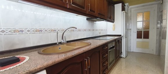 Квартира с 3 спальнями в Сан-Роке, Испания № 157712 4