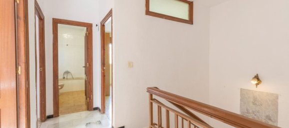 3 bedrooms House in Armilla, Spain No. 151157 3