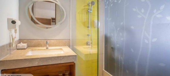 114 Schlafzimmer Hotel in Kuta, Indonesia, Nr. 4230 11