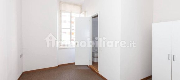 Villa de 4 dormitorios en Gerenzano, Italy No. 354266 49