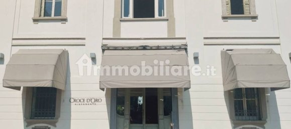 Villa de 4 dormitorios en Gerenzano, Italy No. 354266 9