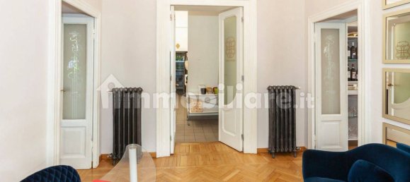 Villa de 4 dormitorios en Gerenzano, Italy No. 354266 24