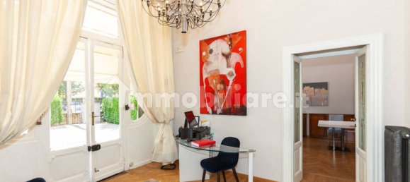 Villa de 4 dormitorios en Gerenzano, Italy No. 354266 23